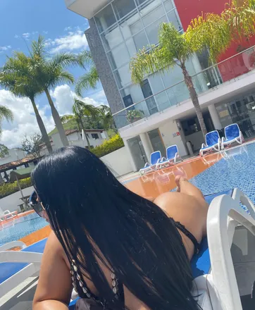 OnlyFans cuenta carolina1012 header 2