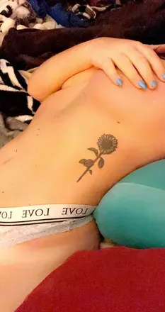 OnlyFans cuenta raleigh-rose avatar 1