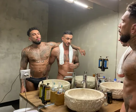 OnlyFans cuenta sexycombo header 2
