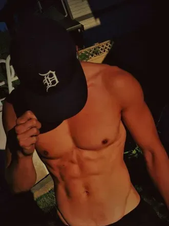 OnlyFans cuenta maverickboytoy avatar 1