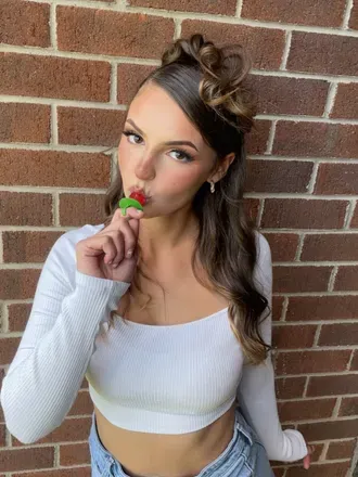 OnlyFans cuenta baddiemaddie2000 avatar 1