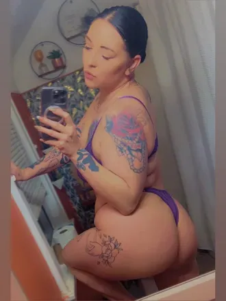 OnlyFans cuenta jenninikki avatar 1