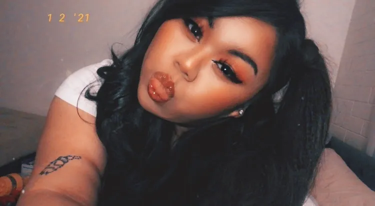 OnlyFans cuenta asianbunnytail header 2