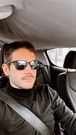 OnlyFans cuenta perkouf header 2