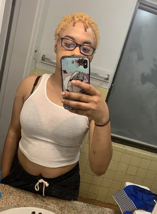 OnlyFans account  kiekieonly avatar 1