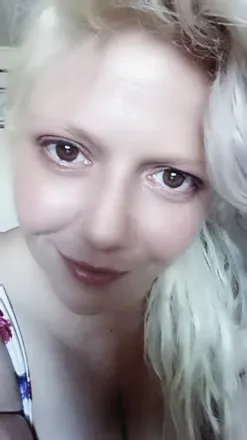 OnlyFans cuenta shy_melissa avatar 1