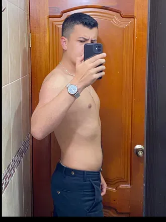 OnlyFans cuenta latinjho avatar 1