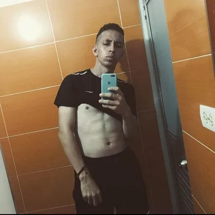 OnlyFans cuenta darwinrojas header 2