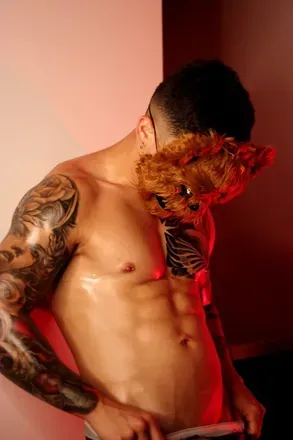 OnlyFans cuenta crisma_2002 header 2
