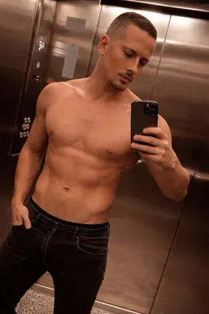 OnlyFans account  toyboy4you69 avatar 1