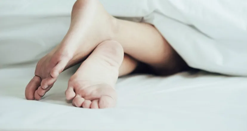 OnlyFans cuenta foxyfeet89 header 2