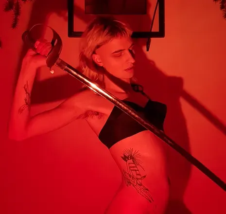 OnlyFans cuenta crowmommy avatar 1