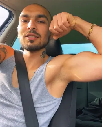 OnlyFans cuenta unq2pompieru avatar 1