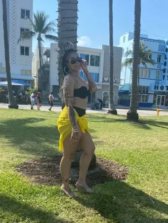 OnlyFans cuenta krissylovelyredd avatar 1