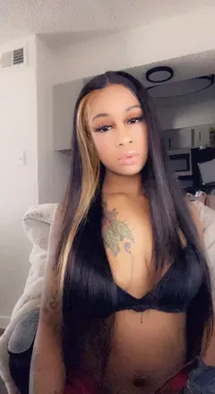 OnlyFans cuenta suzycartierbabe avatar 1