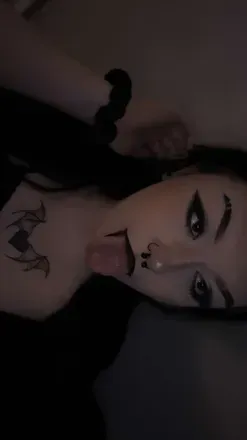 OnlyFans cuenta lil_bre1636 avatar 1