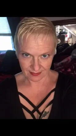 OnlyFans account  darlab avatar 1