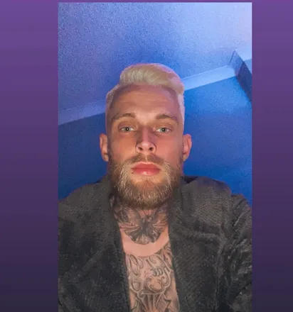 OnlyFans cuenta u169040830 header 2