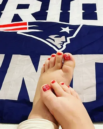 OnlyFans account  toesietreats avatar 1