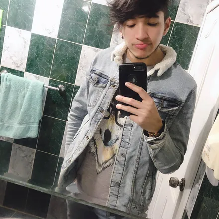 OnlyFans cuenta alexe2112 header 2