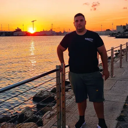 OnlyFans account  valentino.cadelanu avatar 1