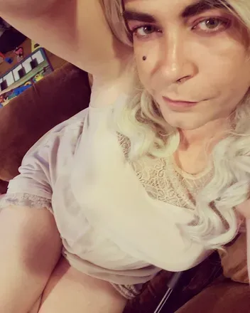 OnlyFans account  tiannaluvzrain avatar 1