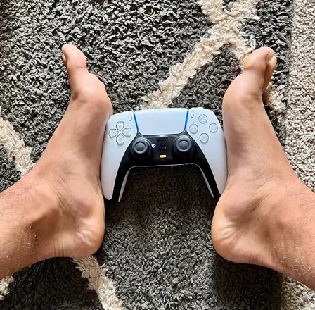 OnlyFans cuenta mixedboyfeet99 header 2
