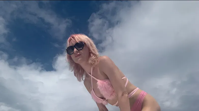 OnlyFans cuenta kelly_copperfield_free header 2