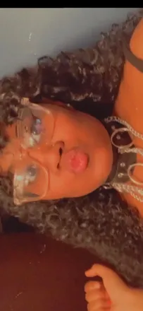 OnlyFans cuenta queenlauren01 header 2