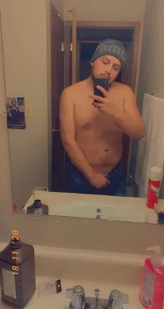 OnlyFans cuenta uncutcoc27 avatar 1