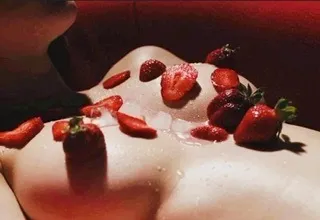 OnlyFans cuenta scarlettaline header 2