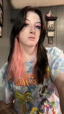 OnlyFans account  smolwaifu921 avatar 1