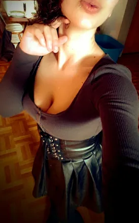 OnlyFans cuenta dame_lotus header 2