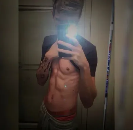 OnlyFans cuenta teenmasterxxx avatar 1