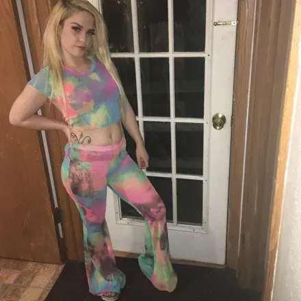 OnlyFans account  fallfor_mee avatar 1