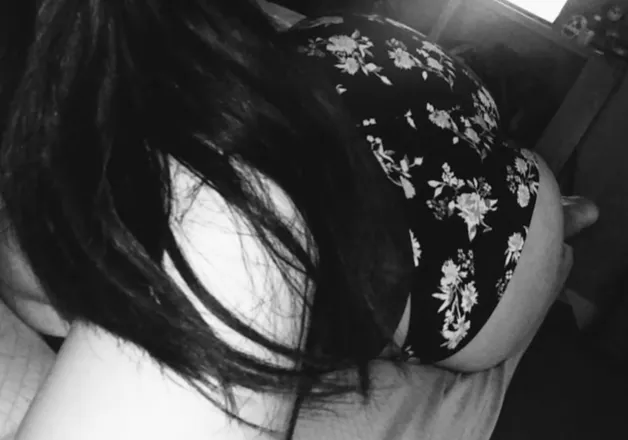 OnlyFans cuenta careless_whispers header 2