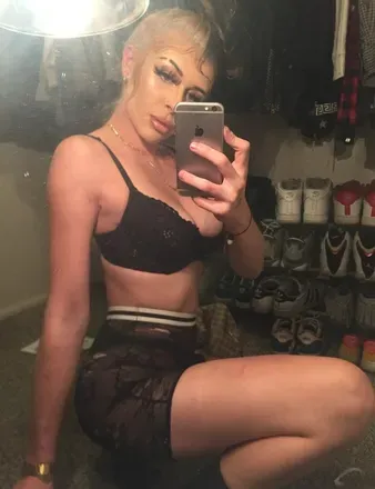 OnlyFans cuenta vizzurpsbedroom avatar 1