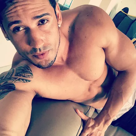 OnlyFans cuenta vallobo18 header 2