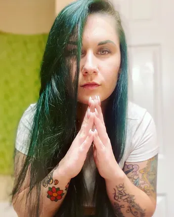 OnlyFans cuenta ember-fyres avatar 1