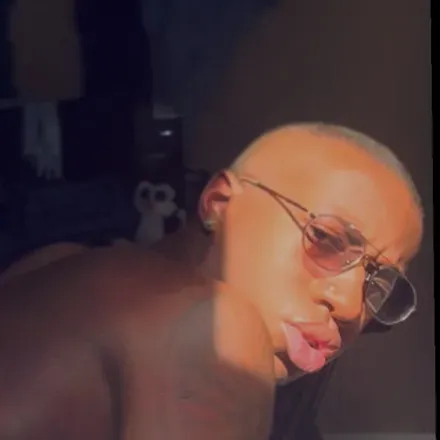 OnlyFans cuenta bucktoofebaddie avatar 1