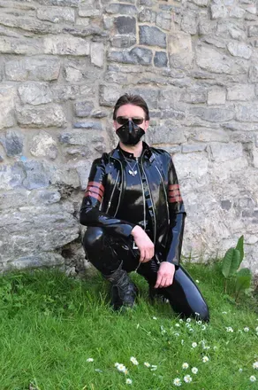 OnlyFans cuenta latexmaster avatar 1