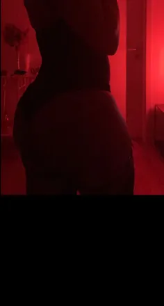 OnlyFans cuenta boobies.doll header 2