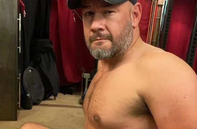 OnlyFans account  ropetrainkeep header 2