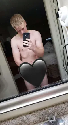 OnlyFans account  built2last69 avatar 1