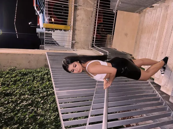 OnlyFans cuenta lovelyxlatina header 2
