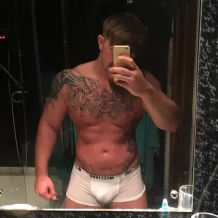 OnlyFans cuenta fitladsofbritain avatar 1