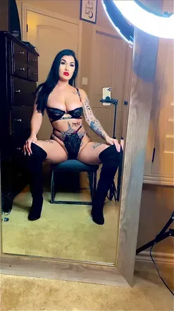 OnlyFans cuenta itsdamejane avatar 1