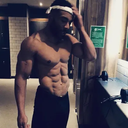 OnlyFans cuenta ralphmassage avatar 1