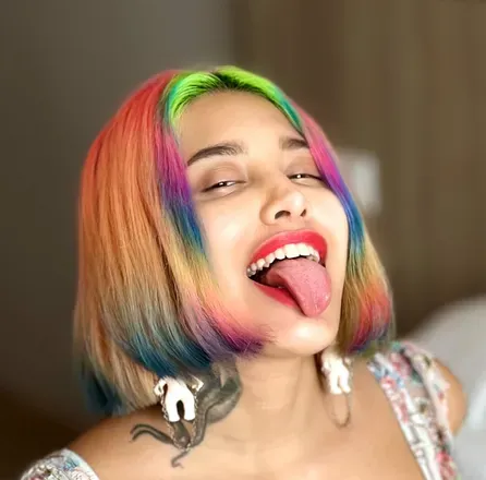OnlyFans account  roxylips18 avatar 1