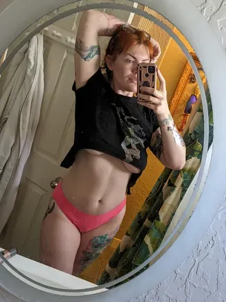 OnlyFans cuenta delilahmakes avatar 1